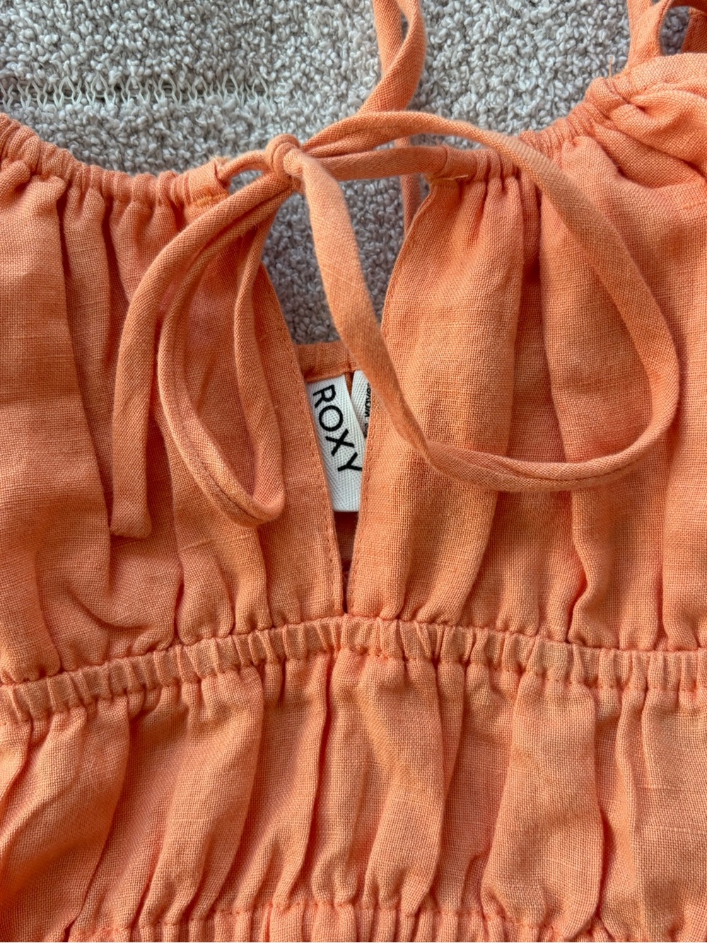 Vintage Roxy Ruched Crop Top - Picture 3 of 3
